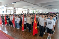 重庆渝西艺术学校复读班新生军训开营仪式举行